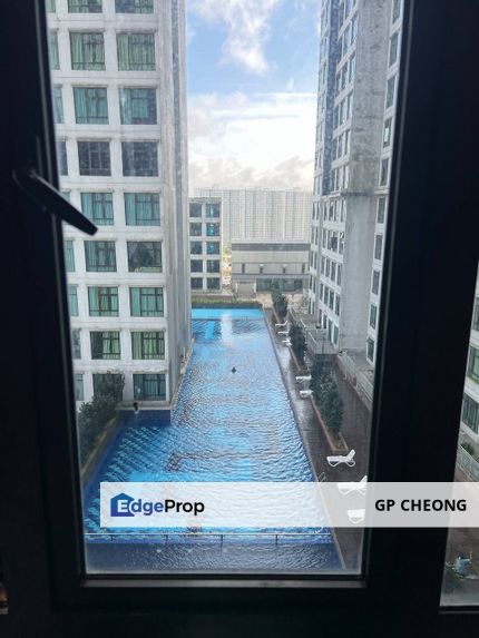 2 Bedrooms D'Summit Residence At Kempas Utama, Johor Bahru for Sale., Johor, Johor Bahru