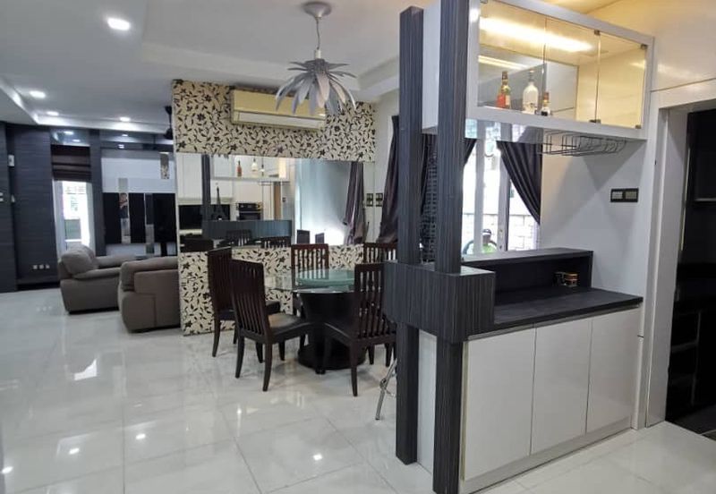 Taman Austin Heights