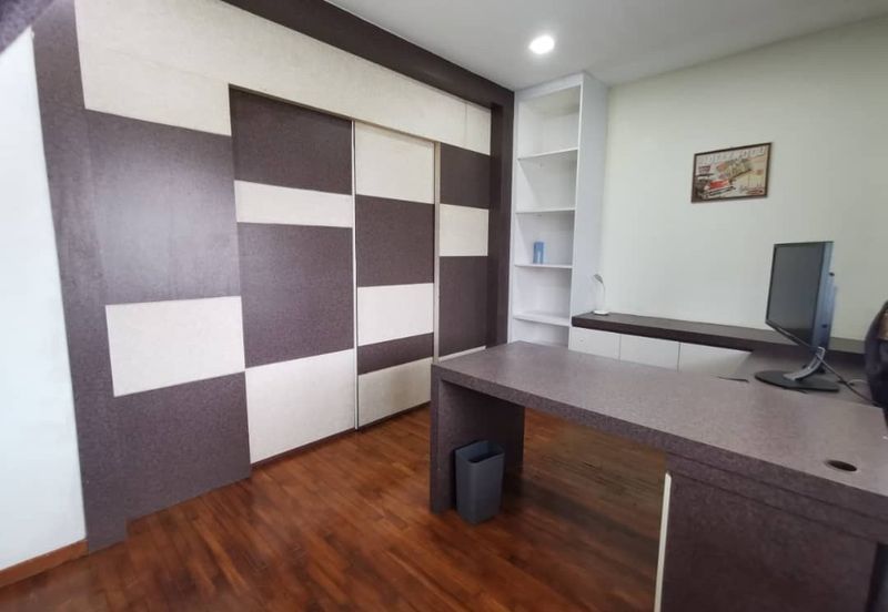 Taman Austin Heights