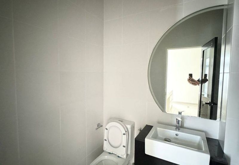 Tate Dalton @ Eco Botanic 2