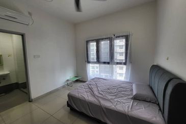 Seasons Luxury Apartments @ Amara Larkin