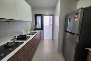 Seasons Luxury Apartments @ Amara Larkin