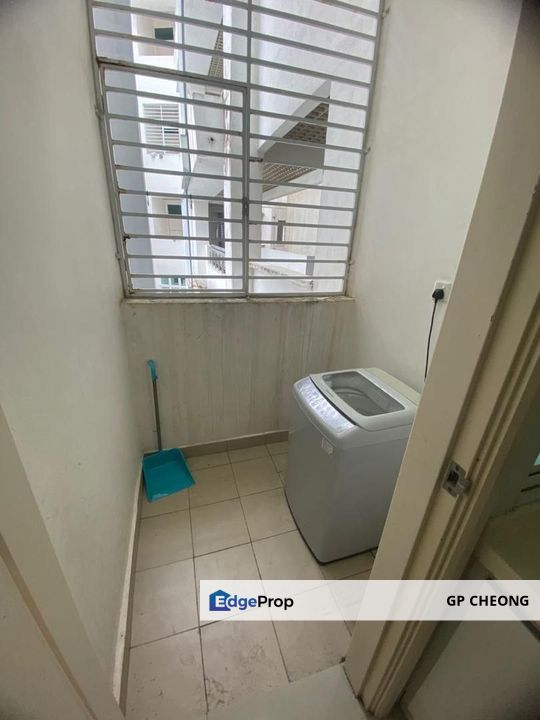 1Medini Residences  1019 sqft 2 bedrooms  2 bathrooms  Fully furnished , High Floor for Sale., Johor, Nusajaya