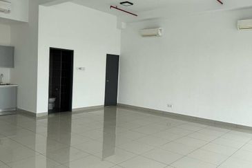 Austin 18 Versatile Business Suites