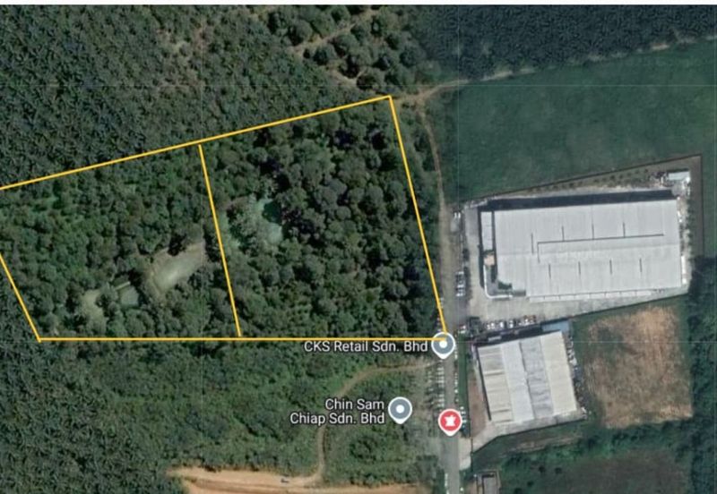 6.9 ACRES AT kELAPA SAWIT, KULAI (Industrial  Zoning) For Sale.