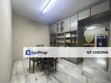 Tun Aminah Jalan Pahlawan 18, Single Storey House  22 x 70 For Sale , Johor, Skudai