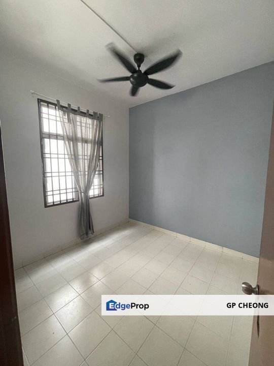 Medium Cost Flat at Sri Mas @ Desa Tebrau Level 3 for Sale., Johor, Johor Bahru