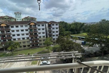 Sri Kenari Apartment