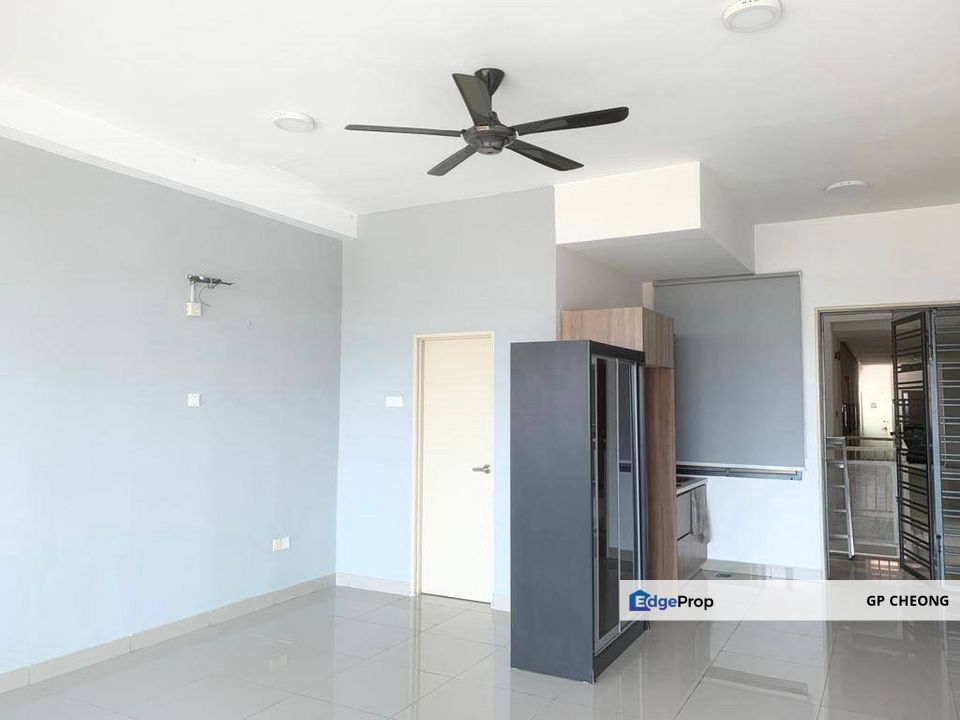 Palazio @ Austin Studio 484 sqft For Sale, Asking RM255K., Johor, Johor Bahru