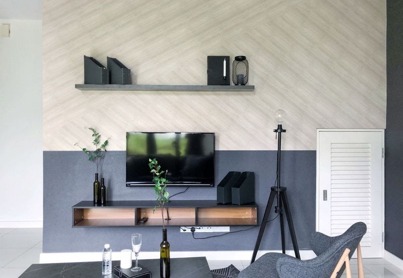 Ujana Executive Apartment