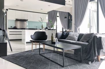 Ujana Executive Apartment