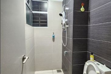 MANHATTAN @ Austin Heights