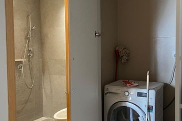 Pinetree, Puteri Harbour