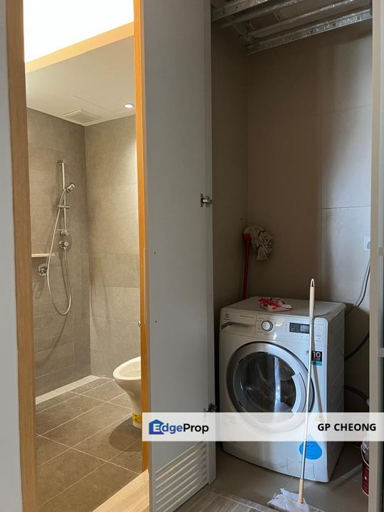 Sea View Condo without Occupied, 2 beds 2 baths for sale., Johor, Kota Iskandar