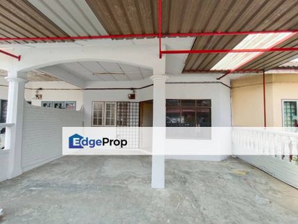 Taman Putri, Kulai Single Storey Terrace House for Sale.  Near to Econsave Kulai.  ✅ Intermediate lot ✅ 3 Bedroom ✅ 2 Bathrooms ✅ Build up 22 X 70, Johor, Kulai