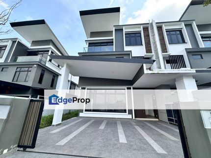 3 Storey Semi D House at Winter Pavilion, Nusa Sentral, Iskandar Puteri, JB Johor Bahru For Sales. Unblock View 40 x 80,  buid up 4654sqft!!, Johor, 