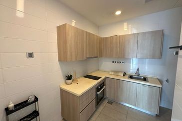 Paragon Suites @ CIQ