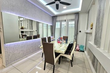 Persiaran Kempas Utama 2