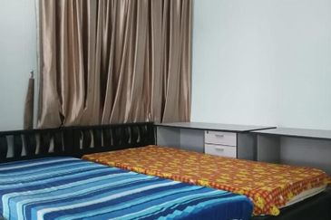 Akademik Suite @ Mount Austin