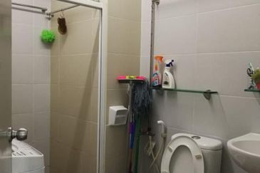 Akademik Suite @ Mount Austin