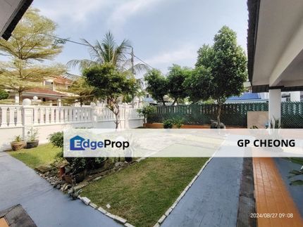 Double Storey Bungalow at Taman Bukit Rinting, Masai, Johor for Sale. Land 80' X 86'.Fully Furnished, Johor, Masai