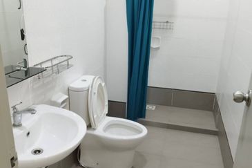 Seasons Luxury Apartments @ Amara Larkin