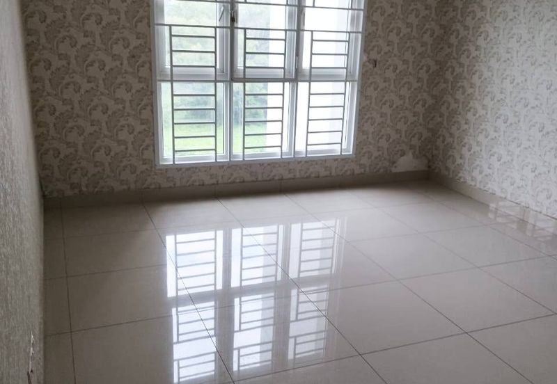 Seasons Luxury Apartments @ Amara Larkin