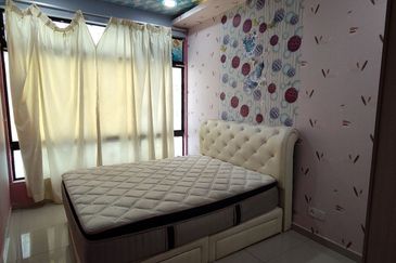 Seri Austin Luxury Apartment