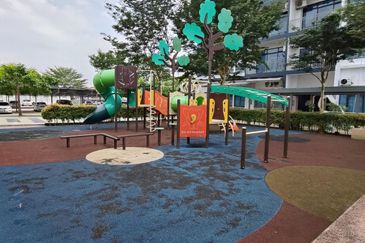 Seri Austin Luxury Apartment