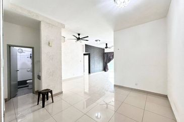 Seasons Luxury Apartments @ Amara Larkin