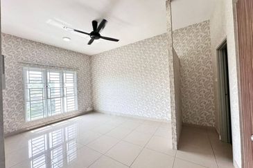 Seasons Luxury Apartments @ Amara Larkin