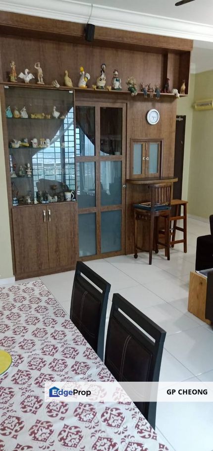 Sky Executive Suites at Bulint Indah, Johor Bahru for sale. High Floor,  Near to Aeon and Lotus, Renocated Full Furnished. 2 Beds 2 Bath., Johor, Johor Bahru