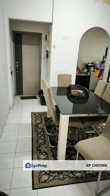 Apartment Ria 2 @ Taman Megah Ria 3 Bedroom Apartment For Sale. , Johor, Masai