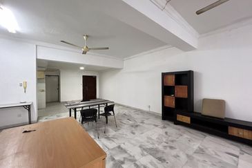 Aloha Tower Condominium