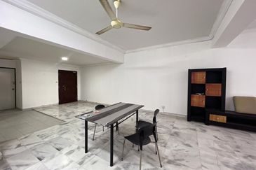 Aloha Tower Condominium