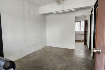 Flat Taman Ungku Tun Aminah