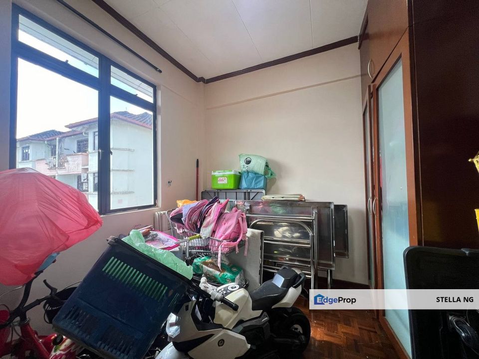 Skudai Villa/Taman Skudai Baru/Selesa Jaya Apartment For Sale, Johor, Skudai