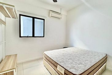 Ujana Executive Apartment