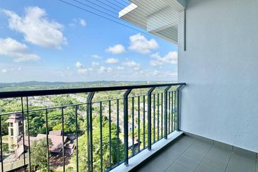 Ujana Executive Apartment