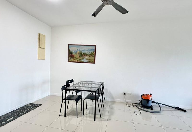 Ujana Executive Apartment