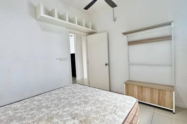 Ujana Executive Apartment