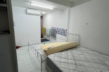 Taman Tampoi Indah II, Villa Ros