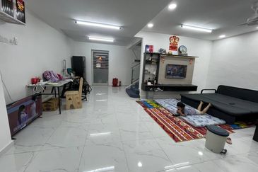 Taman Tampoi Indah II, Villa Ros