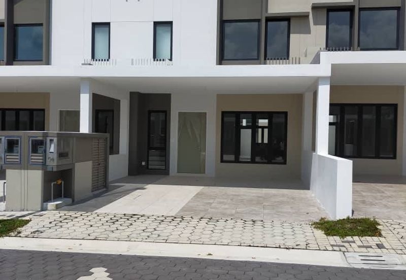 Sunway Citrine Lakehomes