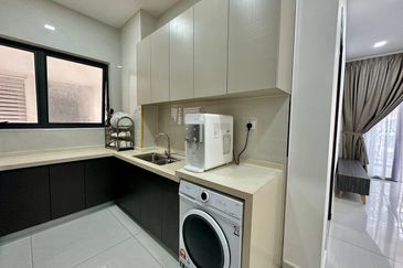 Royal Strand @ Country Garden Danga Bay