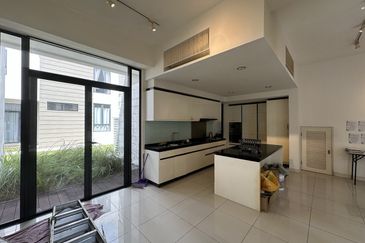 Avira Garden Terraces @ Medini