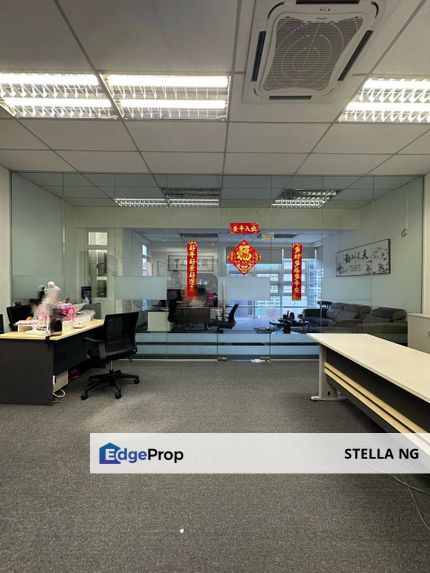 Business for sale 🔸️ taman Perling 装修美美冷气office出顶🤩, Johor, Johor Bahru