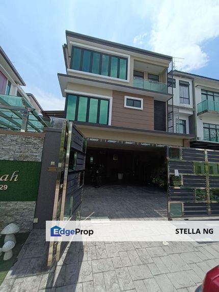 Indah Height, Mutiara Rini, Skudai Indah Three Storey Cluster  For Sale, Johor, Skudai