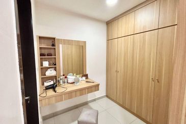 Iconia Garden Residence @ Taman Impian Emas