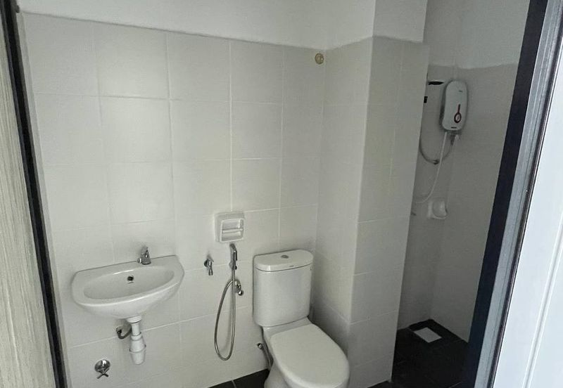 PR1MA @ LARKIN INDAH